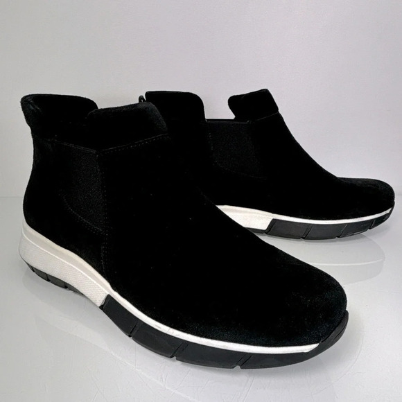 La Canadienne Nikki Black Waterproof Suede Leather High Top Sneakers Size 10 - Picture 2 of 13